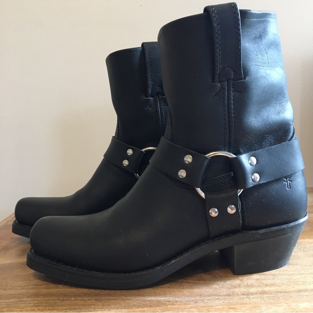 Frye Harness 8R size 9.5
